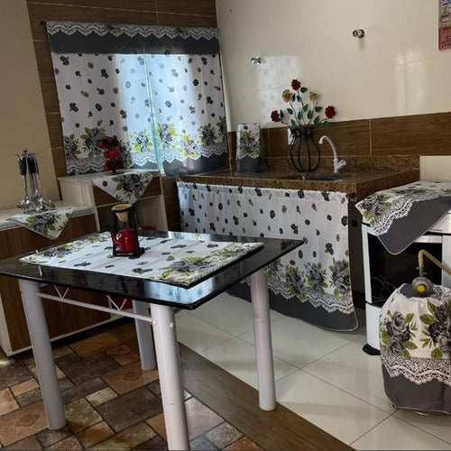 KIT JOGO DE COZINHA 8 PÇS C/ CORTINA PIA E JANELA ESTAMPADO